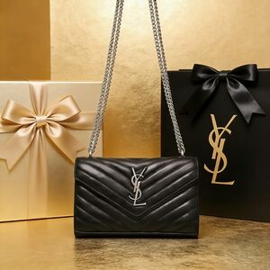 <AUTHENTIC>Saint Laurent Cassandre Matelassé Black